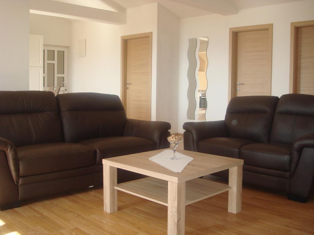 Apartments Jelicic Selce Luaran gambar