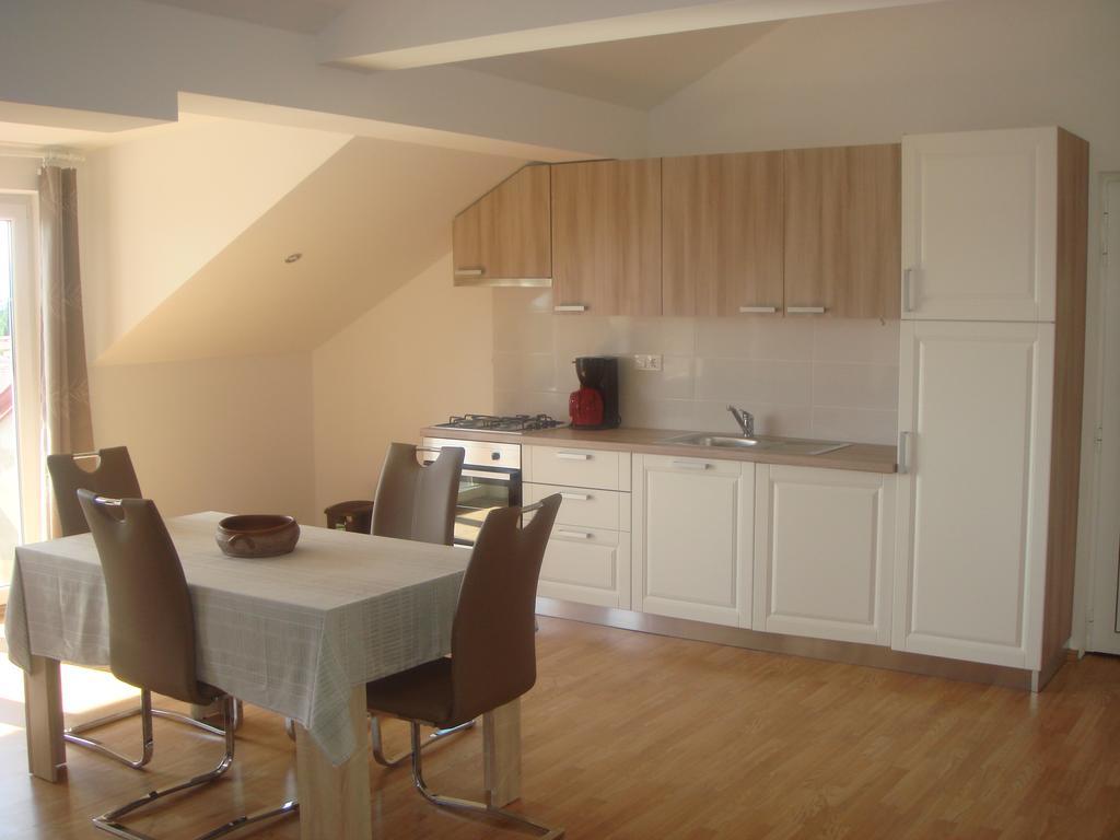 Apartments Jelicic Selce Luaran gambar
